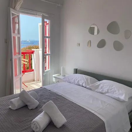 Elenitas Town House With Balcony And Sea View Apartamento *