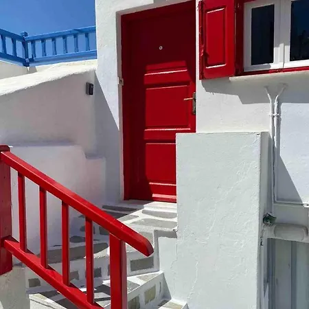 Elenitas Town House With Balcony And Sea View 아파트 *