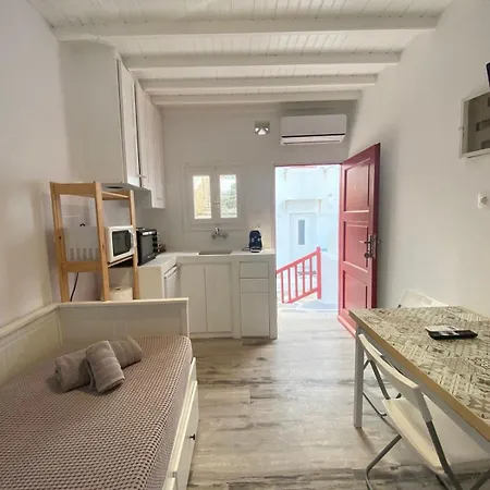 Appartamento Elenitas Town House With Balcony And Sea View